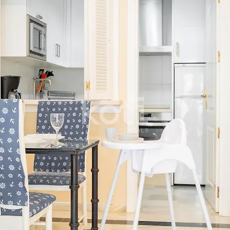 Koti - Dona Sofia 2 아파트 *